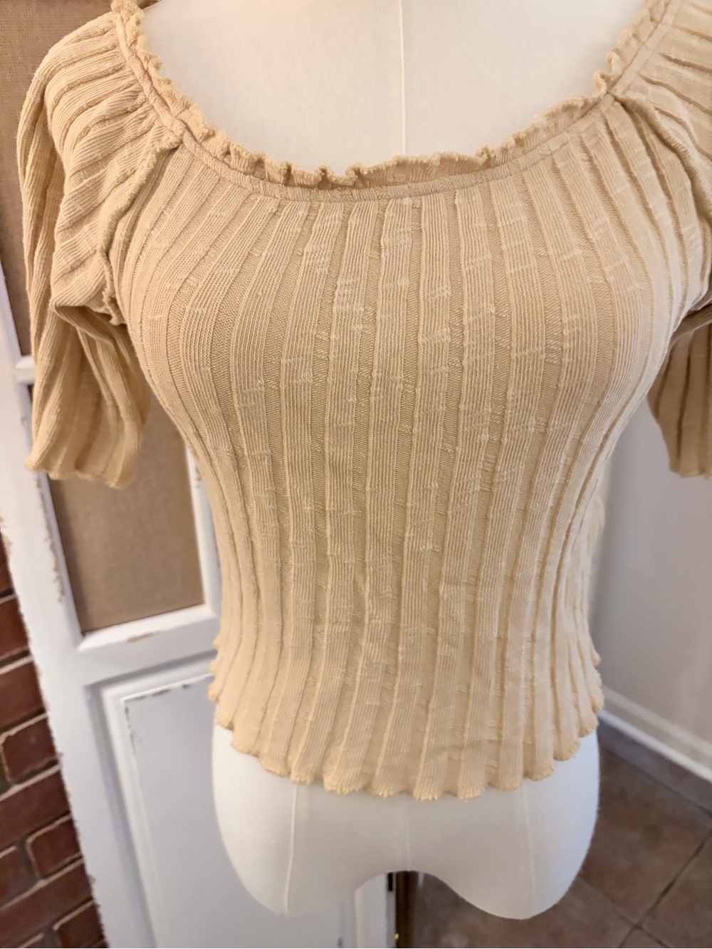 We The Free Thermal Rib Knit Tee NWT Beige Boho Raw Edge Large
